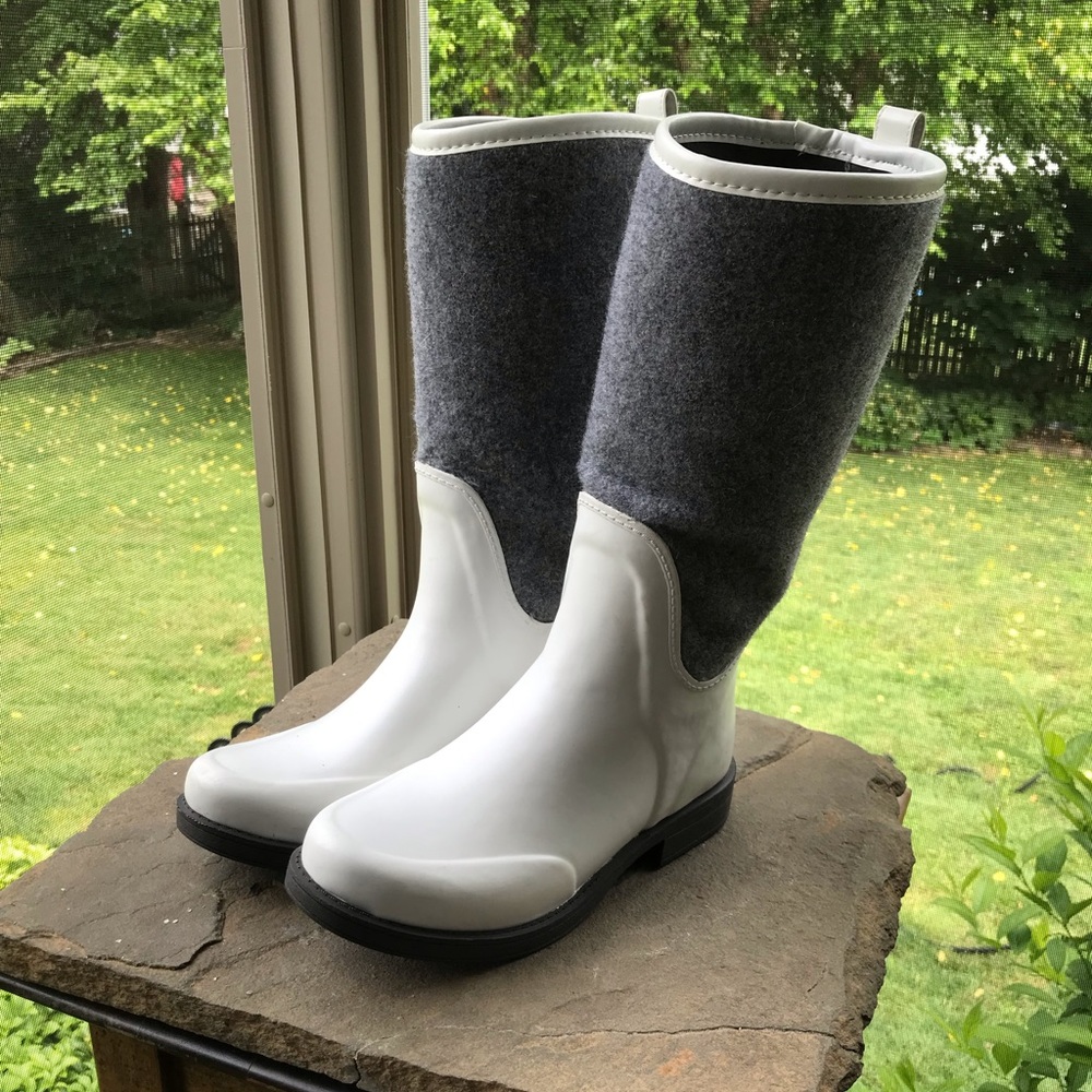 Ugg Rainboots